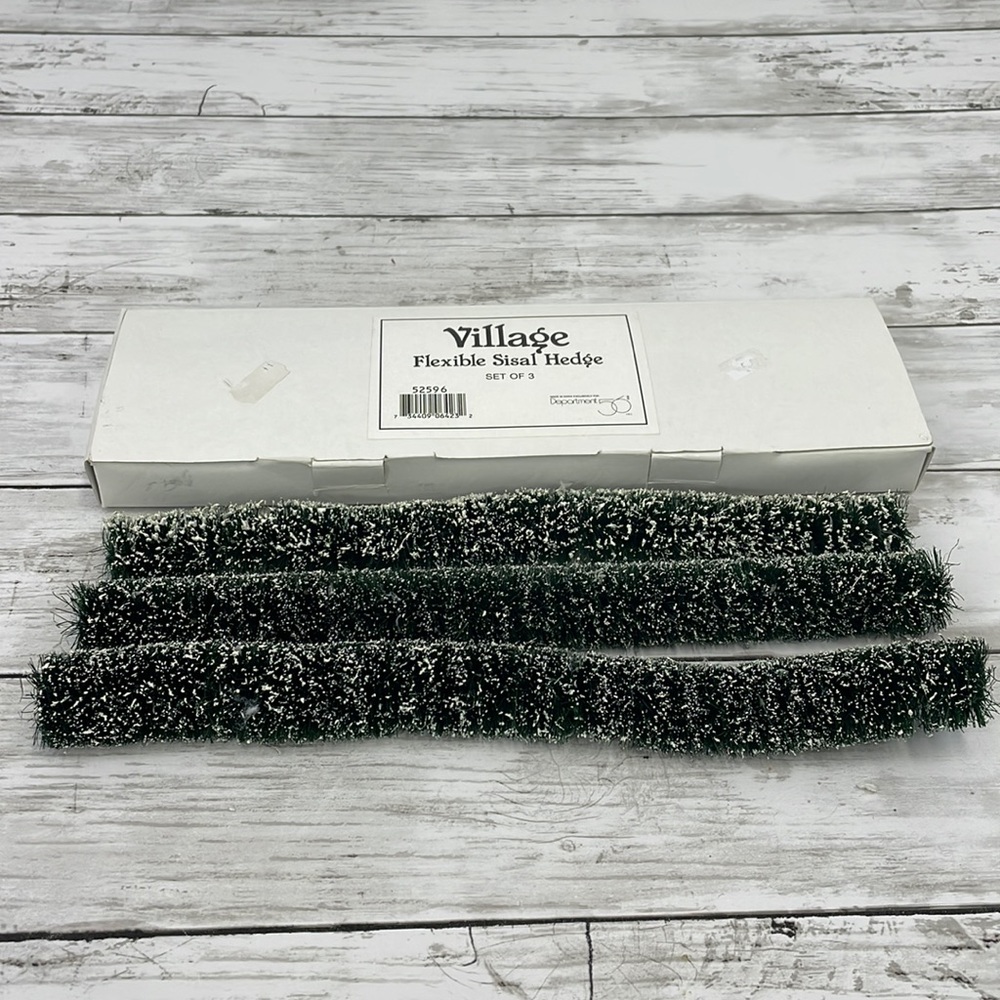 DEPARTMENT 56 Flexible Sisal Hedge 52596